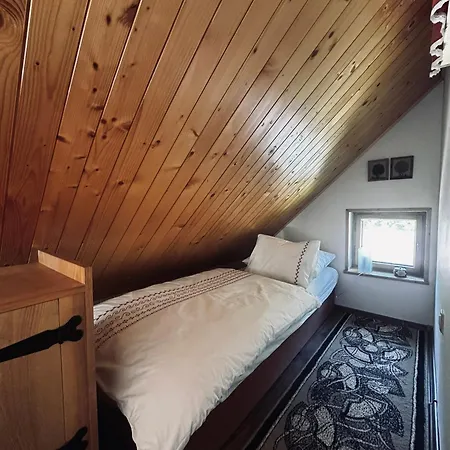 U Doda Velka Raca Chalet *